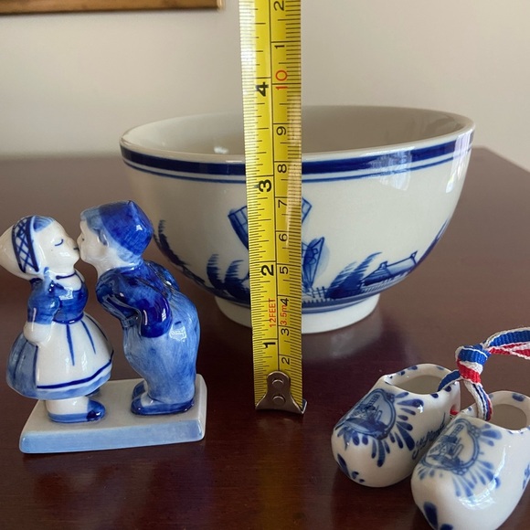 Holland Dutch Netherlands Delftware Kissing Boy & Girl, Wooden Shoes & Bowl - Picture 13 of 13